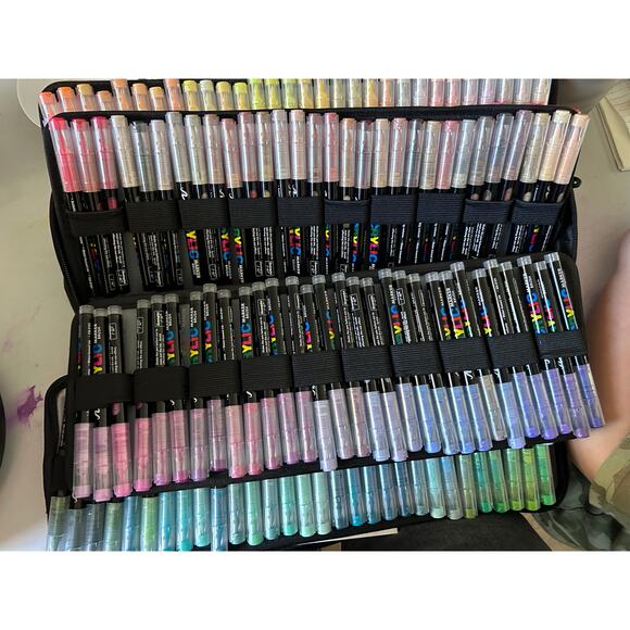 New 240-Color GuangNa Acrylic Brush Marker Set – Excellent Condition - Picture 7 of 14